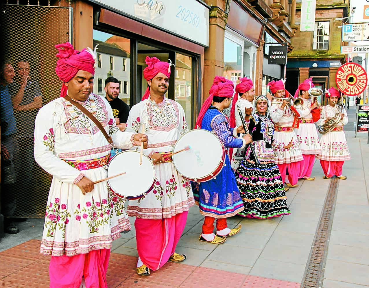 VIDEO: Sounds of India as Festival ends on high note