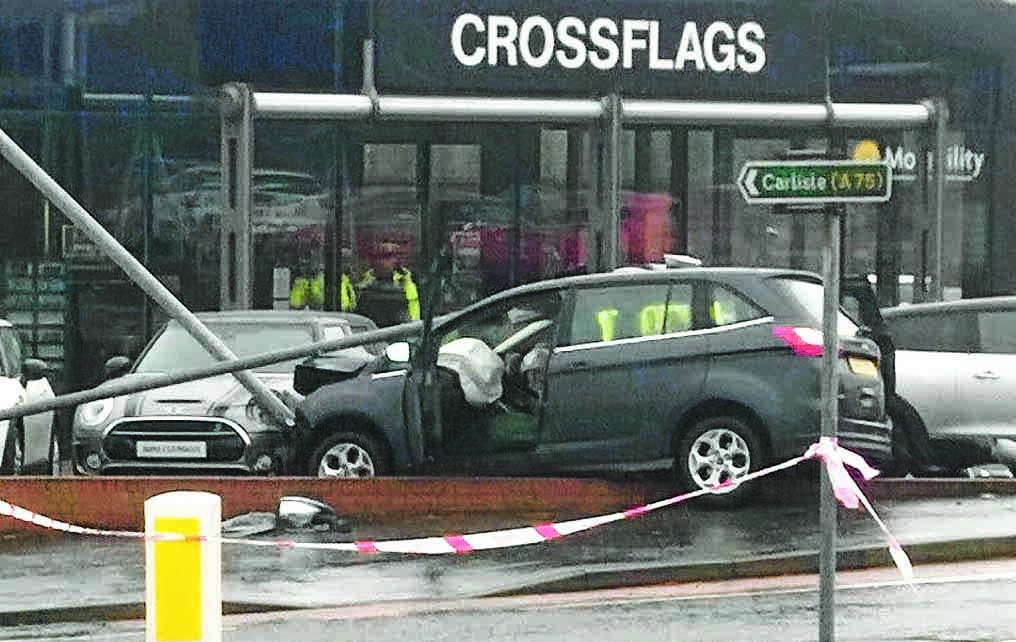 Driver dies after Dumfries accident