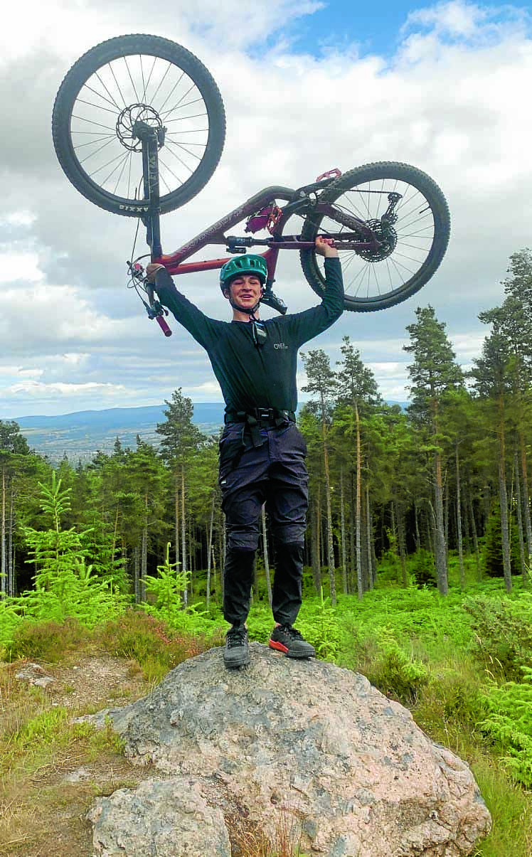 Nathan to stay in saddle for 24 hours