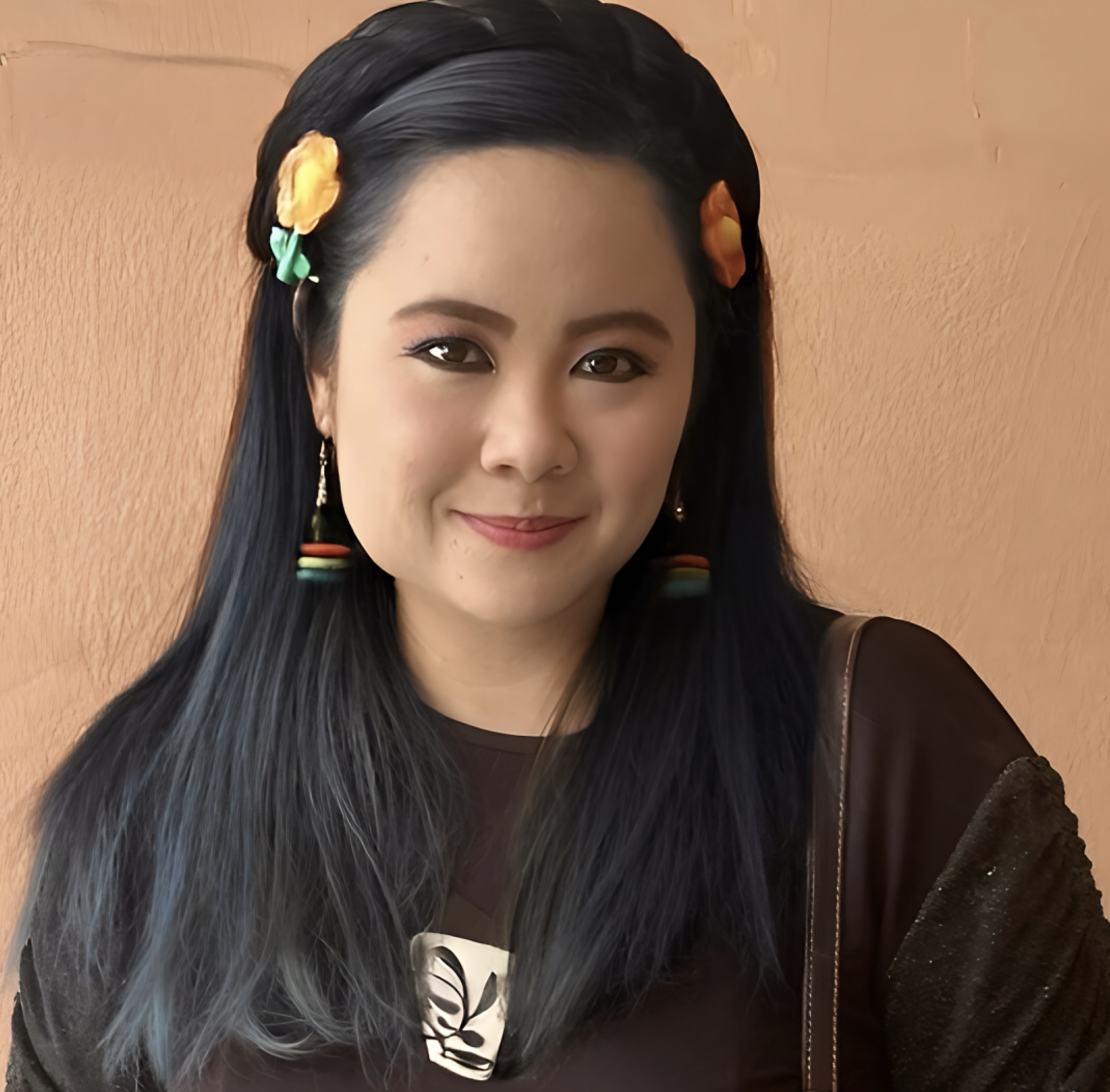 Thai poet's festival fundraiser