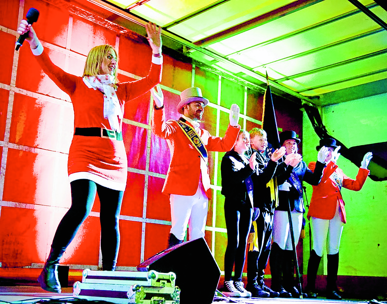 Annan lights up for Christmas