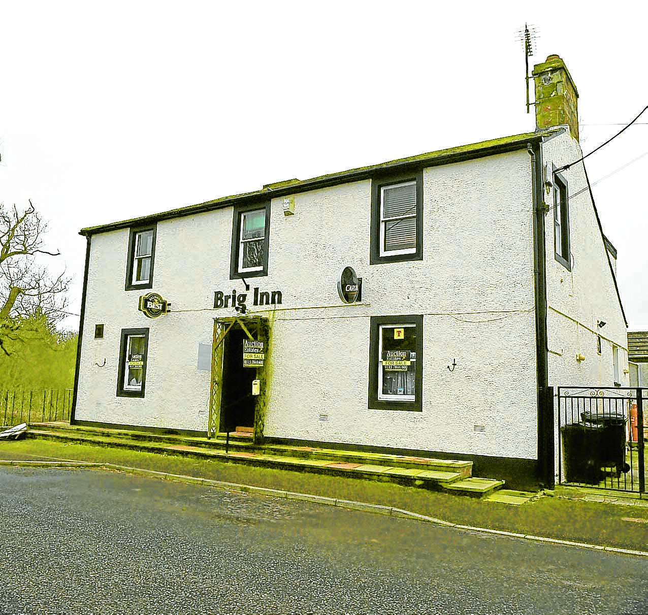 Villagers get keys to pub