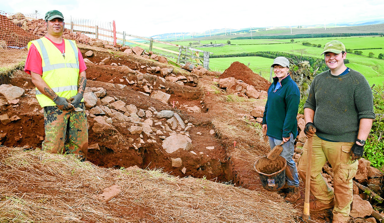 Hill fort is focus of new archaeological digs