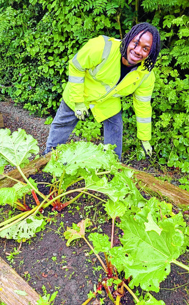 Chapelcross team lend a hand at school