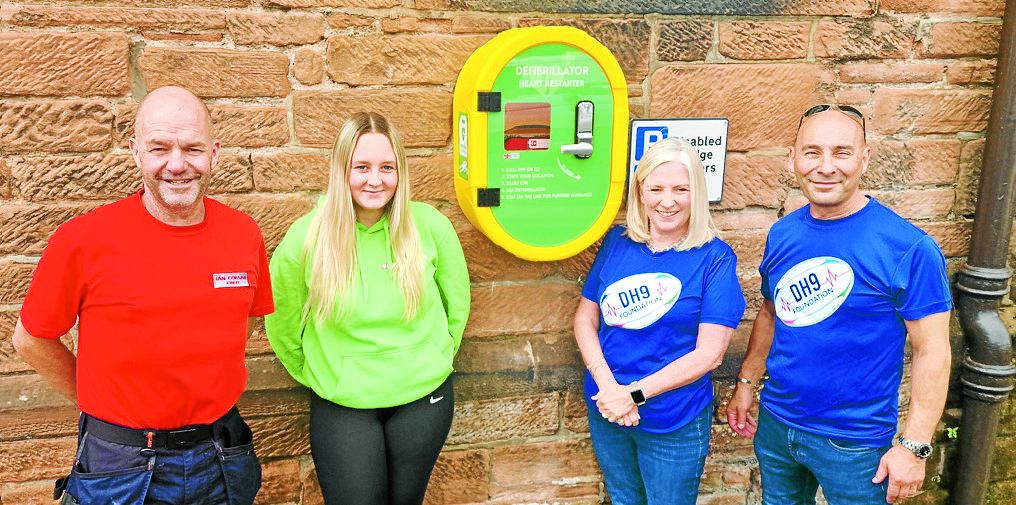 Outdoor defib for town’s youth centre
