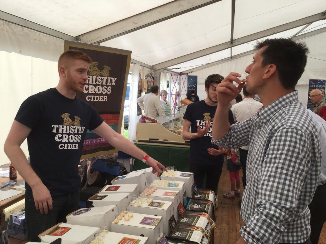 Crowds and sun show up for country fair