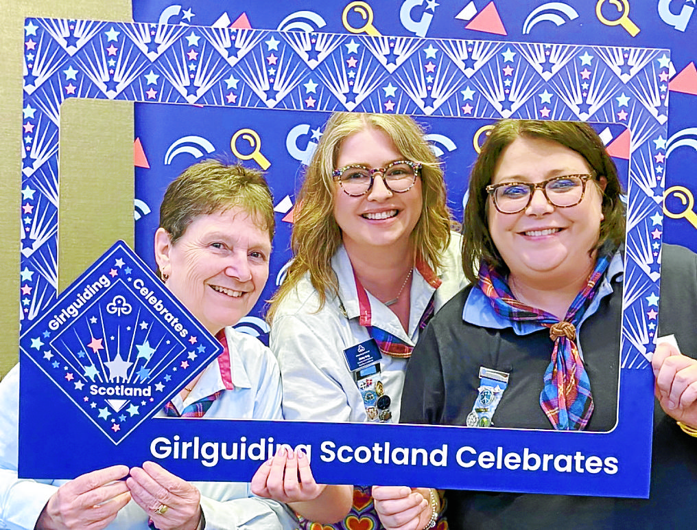 Guiding leaders honoured at celebration event