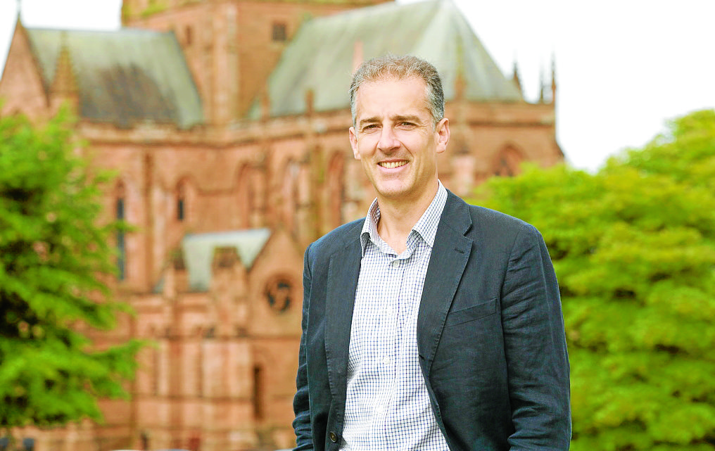 Ivar named new Crichton chief exec