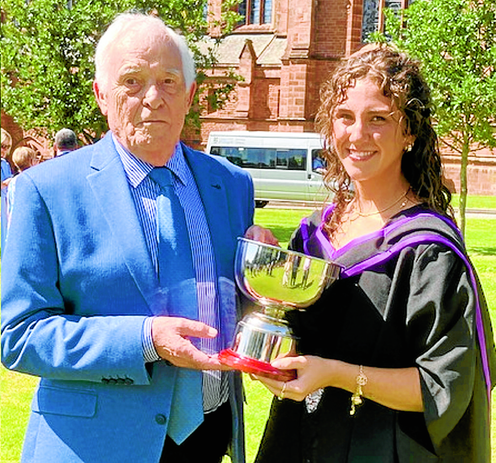 Award for Maya
