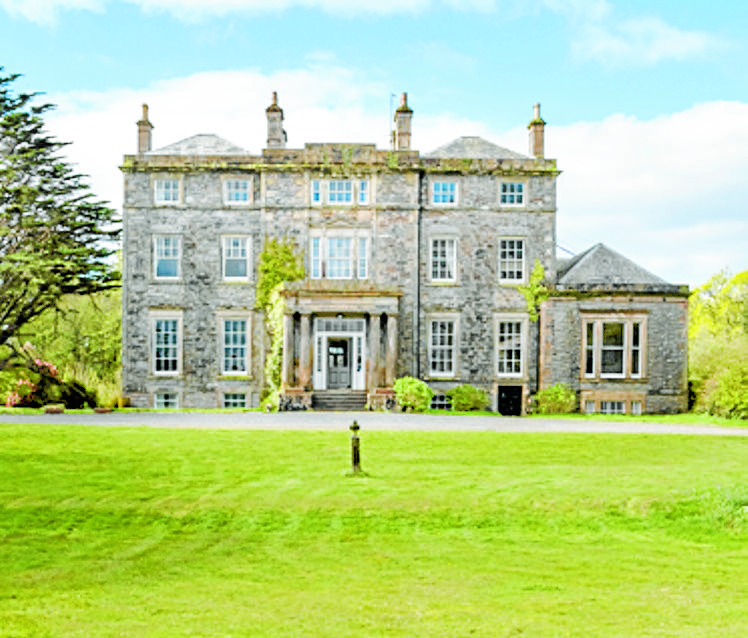 Historic house to hold landmark sale