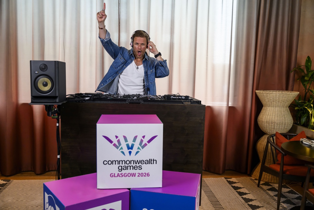 DJ Sam to hit the decks