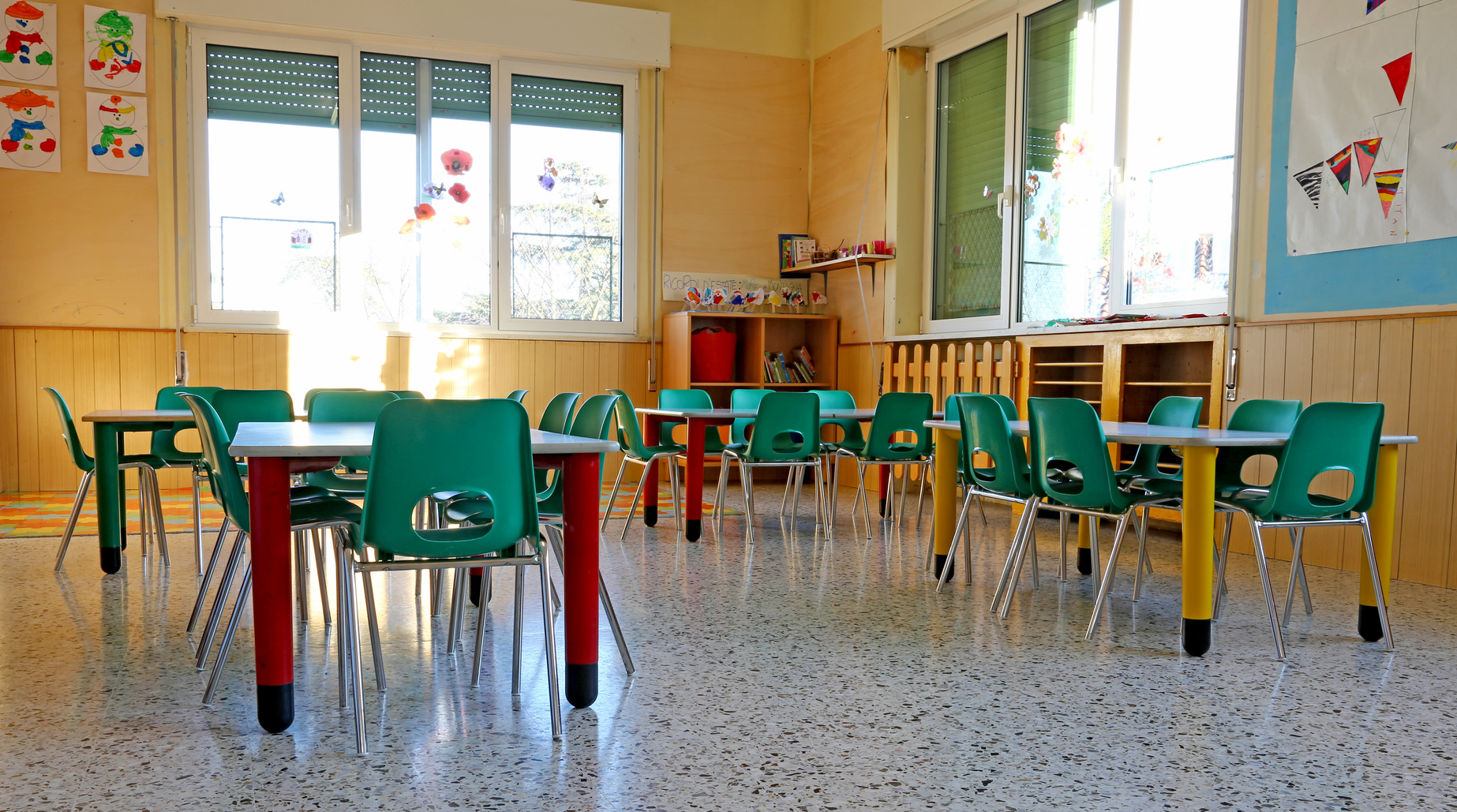 'Crumbs on table' claim