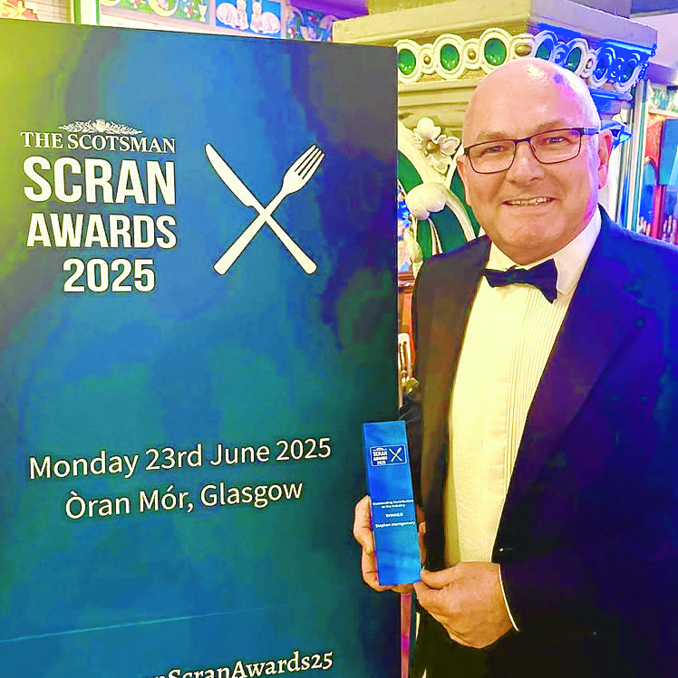 Top hospitality award for Stephen