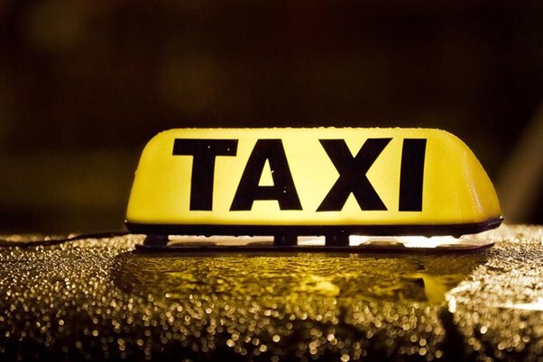 Reminder to stay safe when using taxis this winter