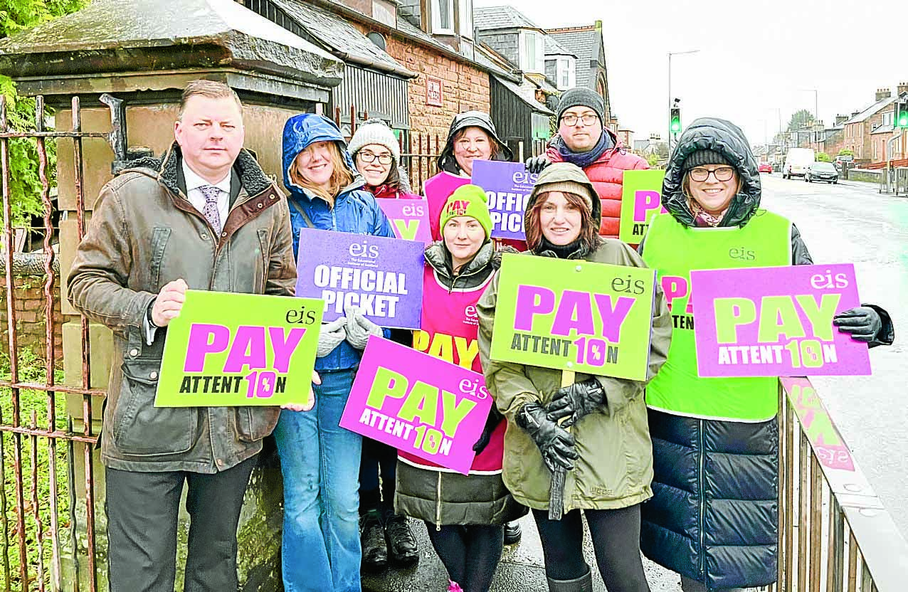 Strike ballot sent to school staff